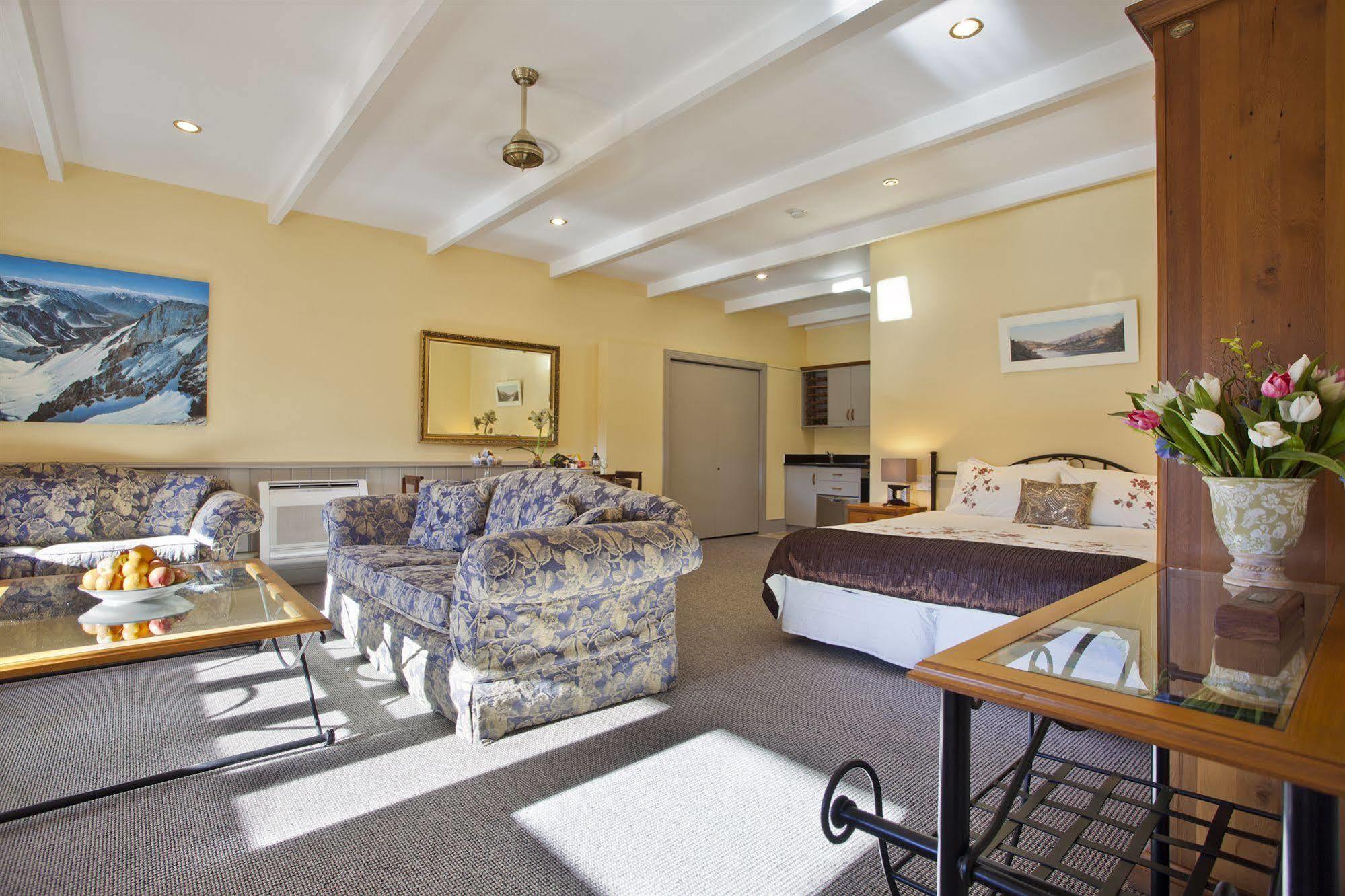 Manata Homestead & Lodge Queenstown Exterior photo